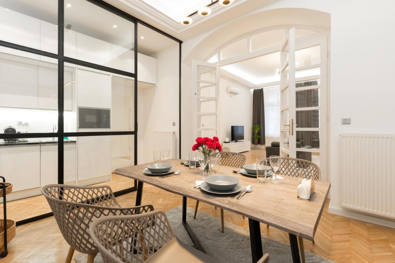Space And Style In The Heart Of Budapest W 2Br&2Bt Exterior foto